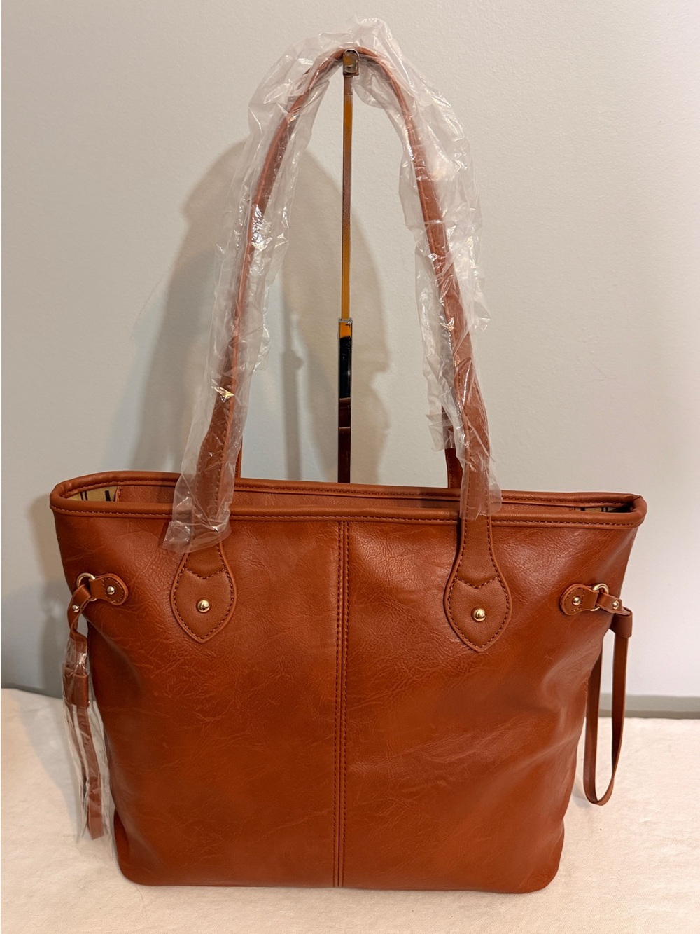 Montana West Brown Tote Bag with Matching Mini Shoulder Bag Wristlet - Picture 3 of 15